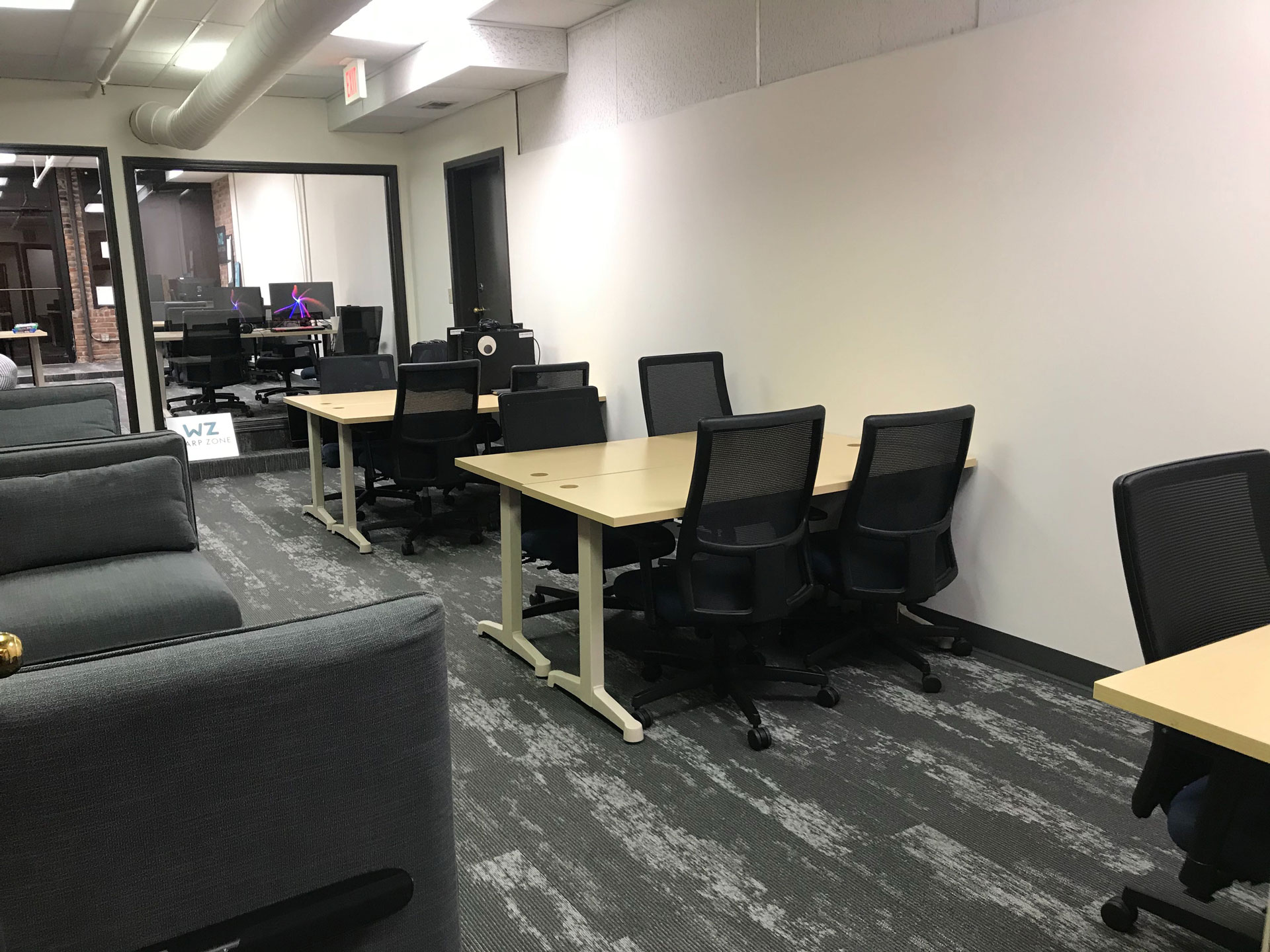 Warp Zone Louisville co-working space Louisville KY - 24/7 access.